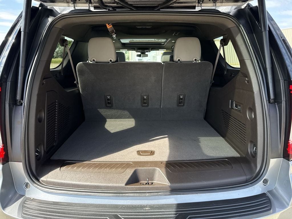 2022 GMC Yukon XL SLT