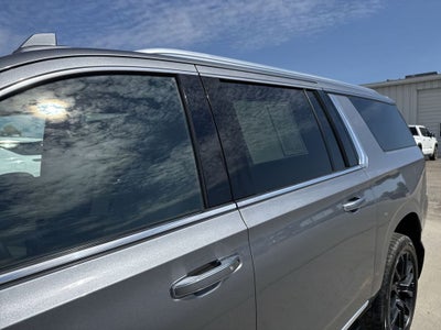 2022 GMC Yukon XL SLT