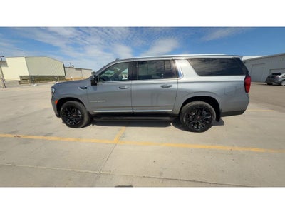 2022 GMC Yukon XL SLT