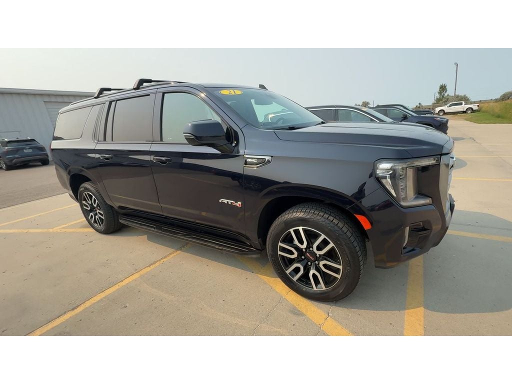 2021 GMC Yukon XL AT4