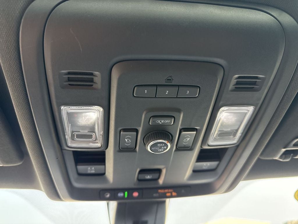 2021 GMC Yukon XL AT4