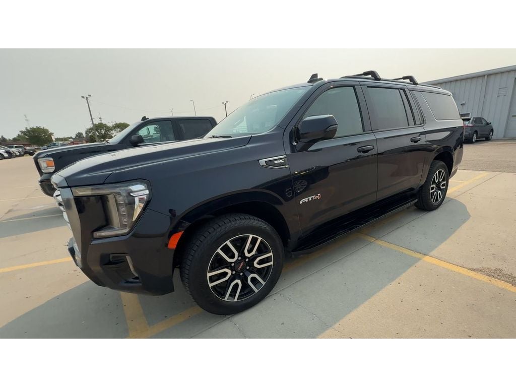 2021 GMC Yukon XL AT4