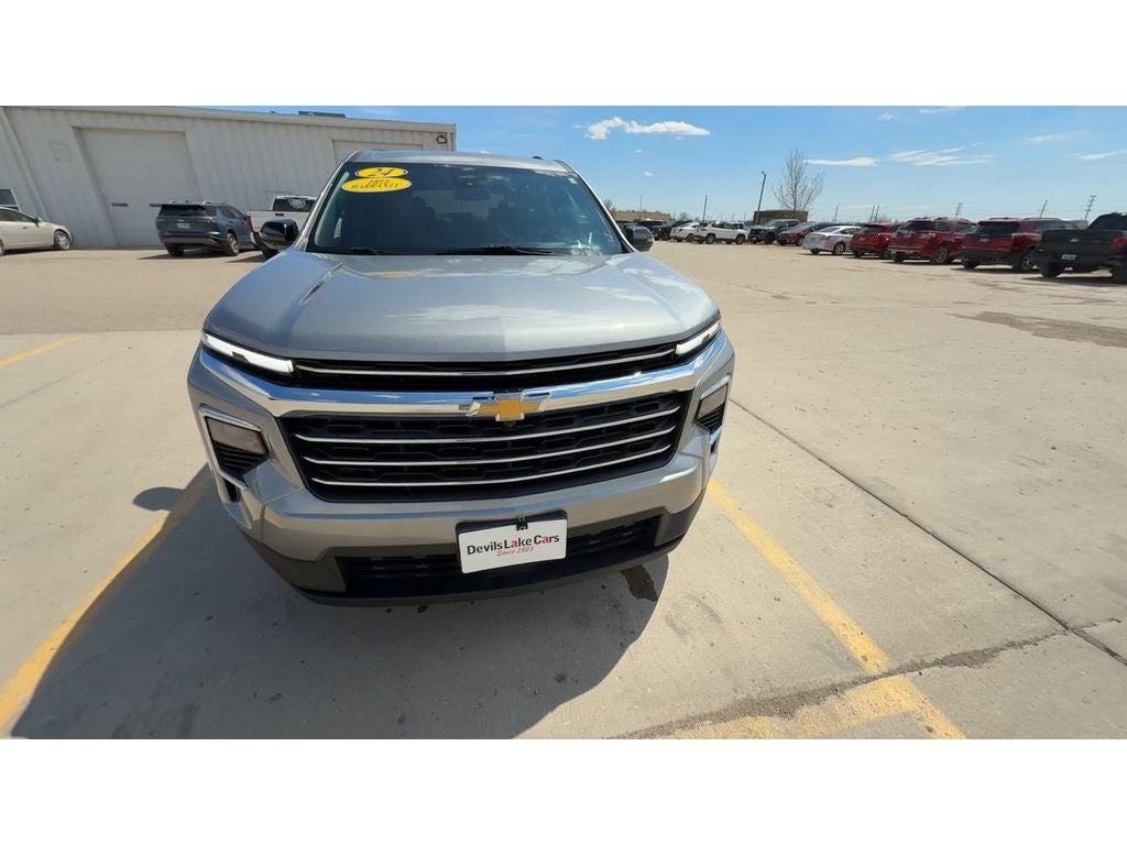 2024 Chevrolet Traverse LT