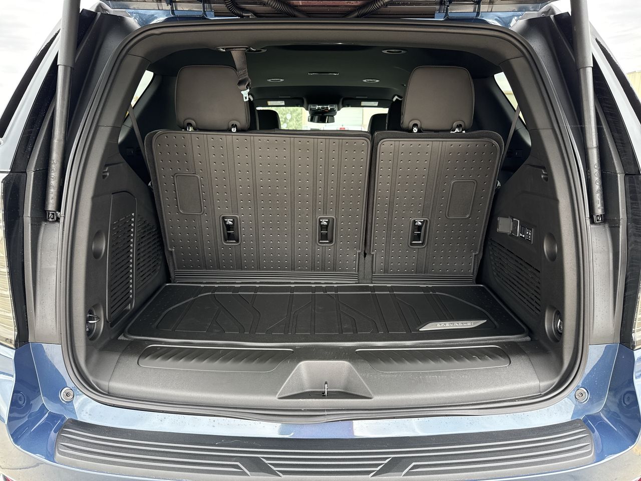 2027 Chevrolet Tahoe LT