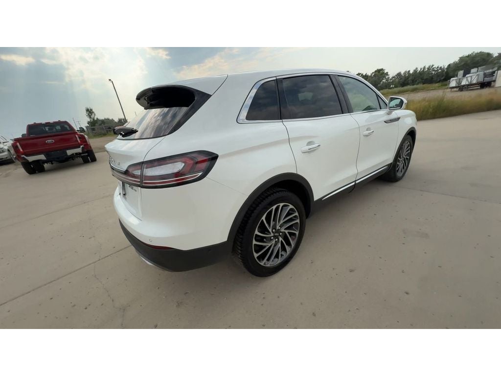 2020 Lincoln Nautilus Reserve