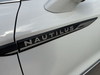 2020 Lincoln Nautilus Reserve