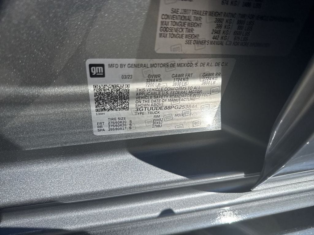 2023 GMC Sierra 1500 SLT