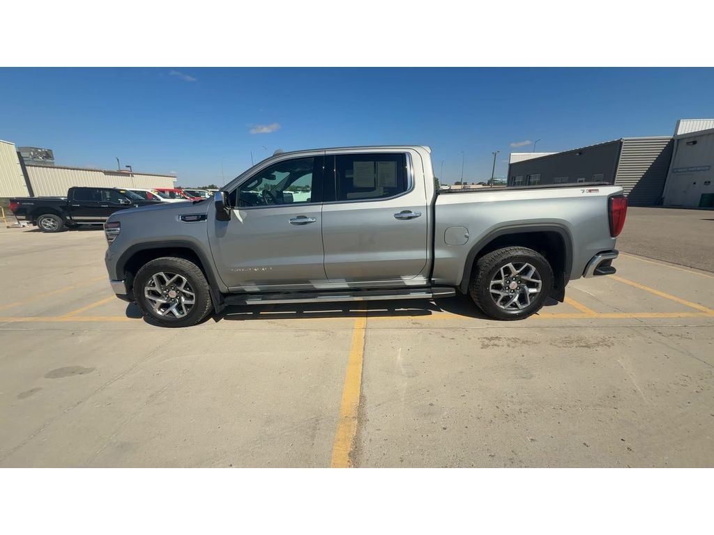 2023 GMC Sierra 1500 SLT
