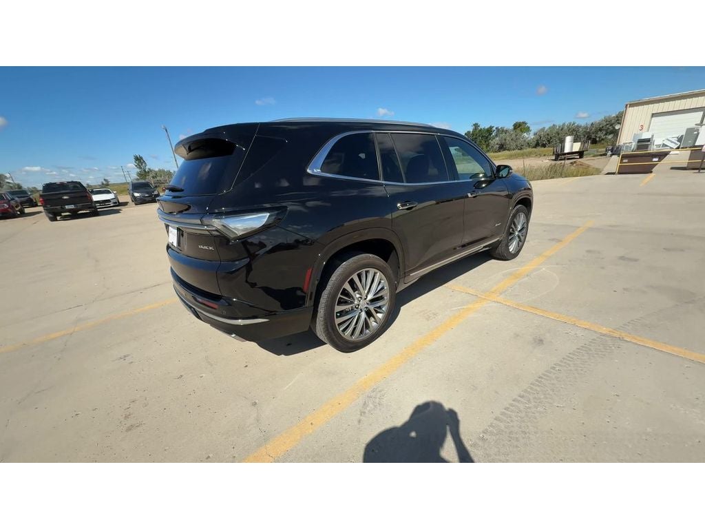 2025 Buick Enclave Avenir