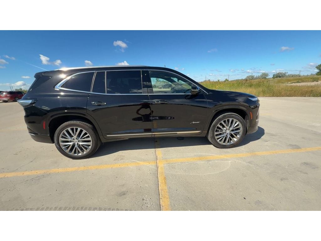 2025 Buick Enclave Avenir