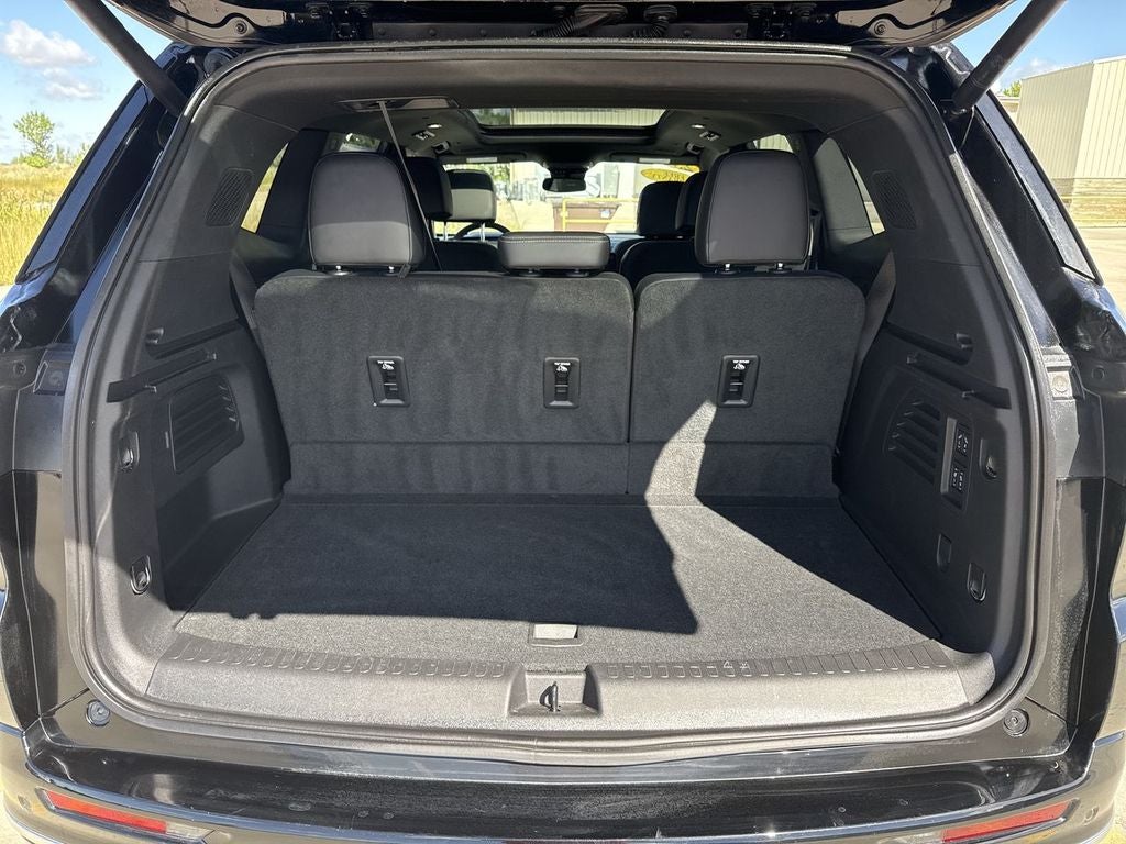 2025 Buick Enclave Avenir