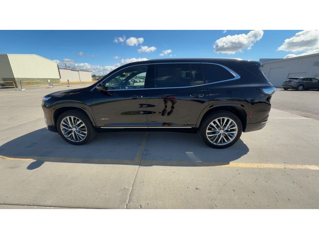 2025 Buick Enclave Avenir
