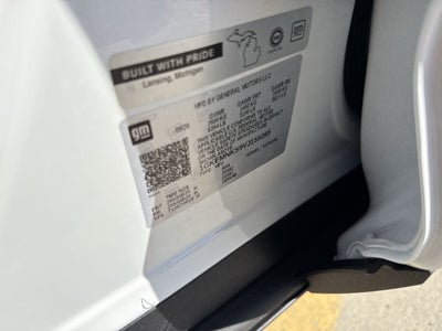 2027 GMC Acadia Elevation