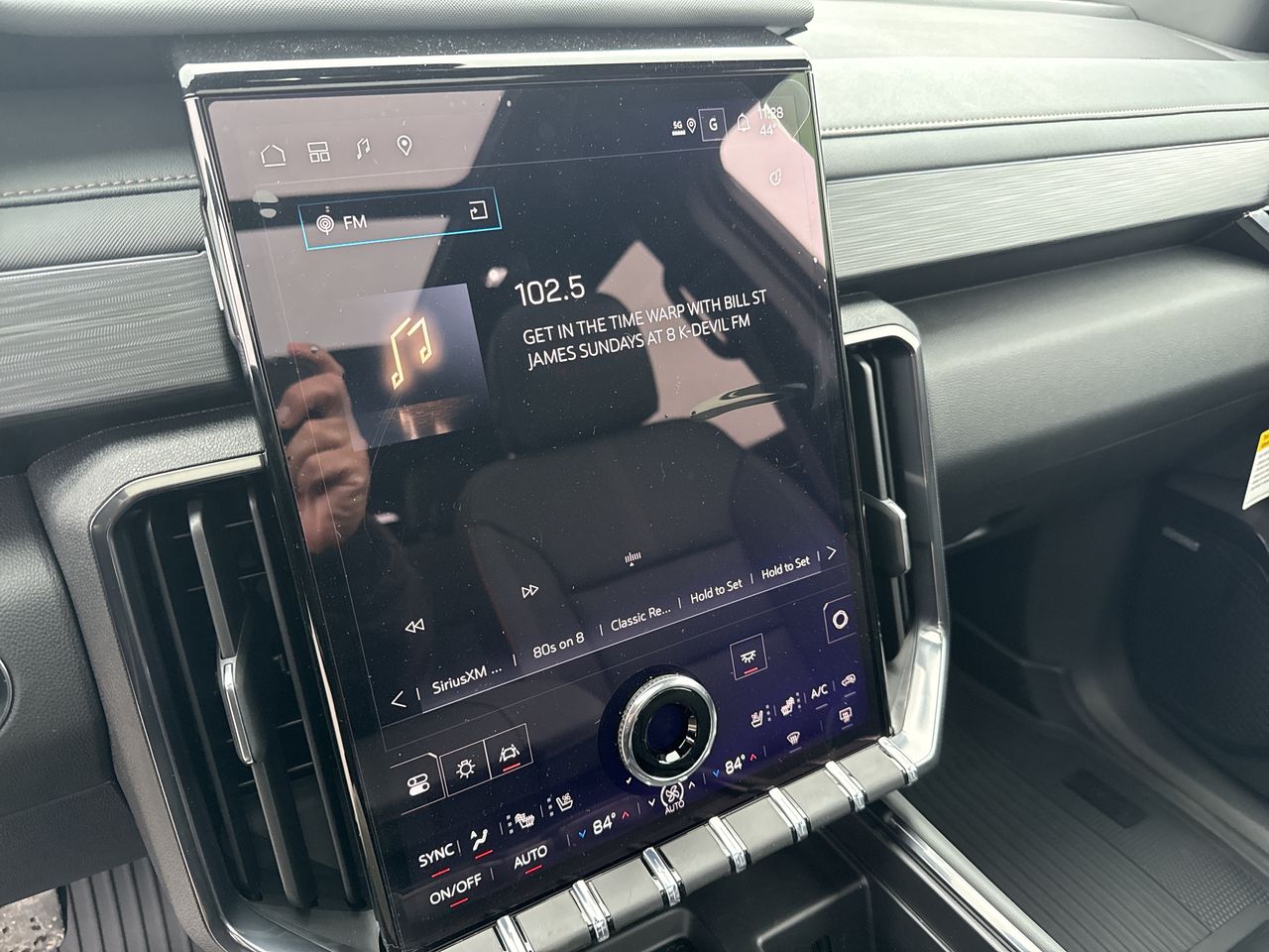2027 GMC Acadia AT4