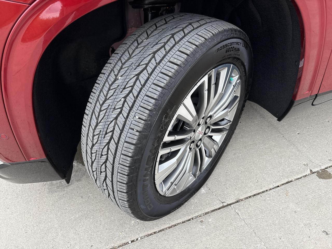 2027 GMC Acadia Denali