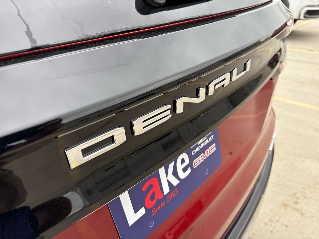 2027 GMC Acadia Denali