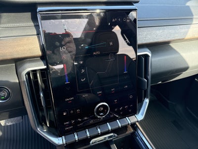 2027 GMC Acadia Denali Ultimate