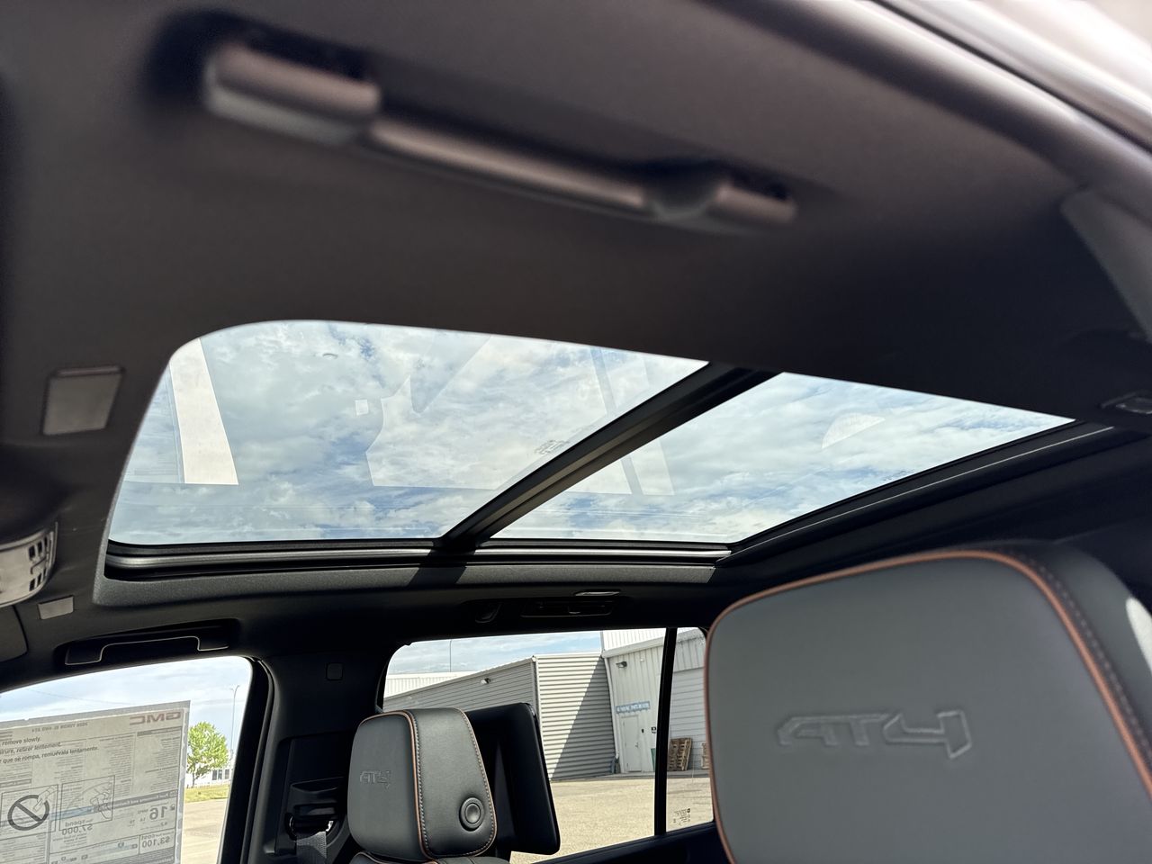 2026 GMC Yukon XL AT4