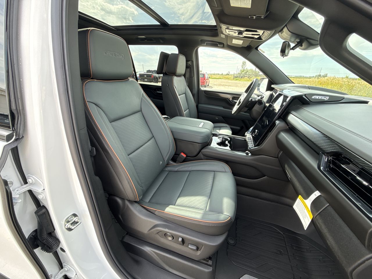 2026 GMC Yukon XL AT4