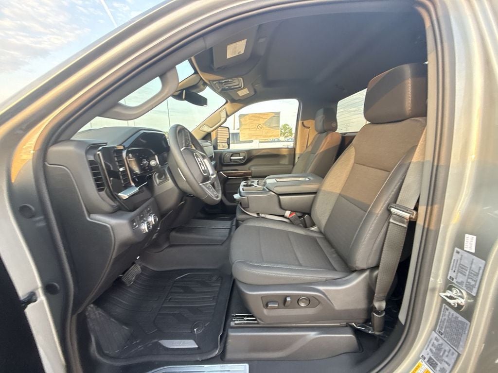 2026 GMC Sierra 3500 HD SLE