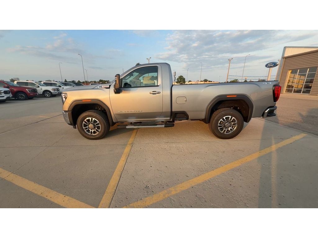 2026 GMC Sierra 3500 HD SLE