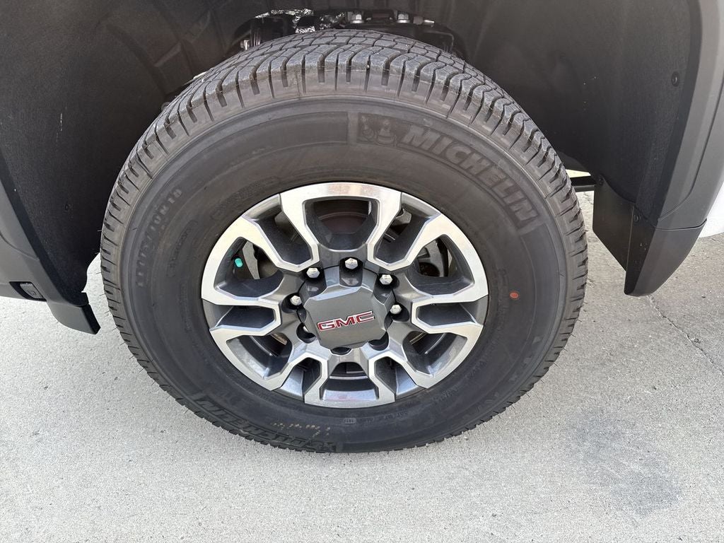 2026 GMC Sierra 3500 HD SLE