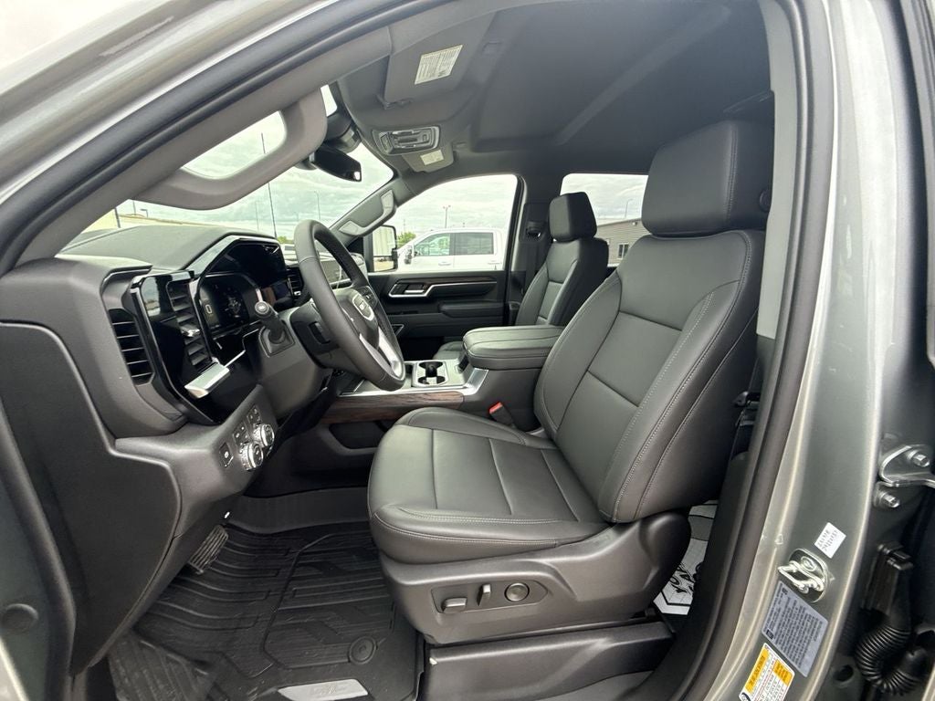 2026 GMC Sierra 3500 HD SLT
