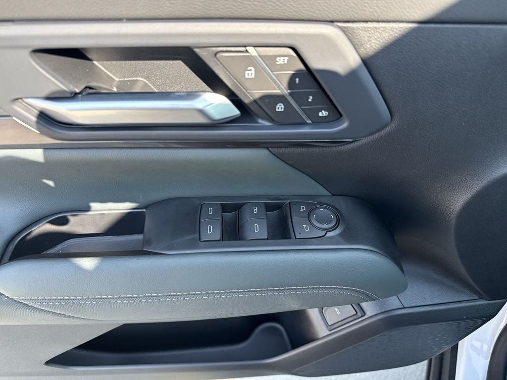 2027 GMC Terrain AT4