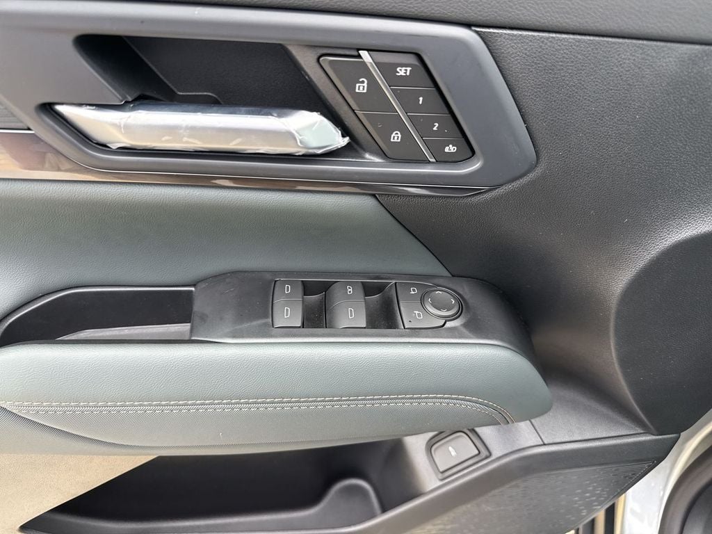 2027 GMC Terrain AWD AT4